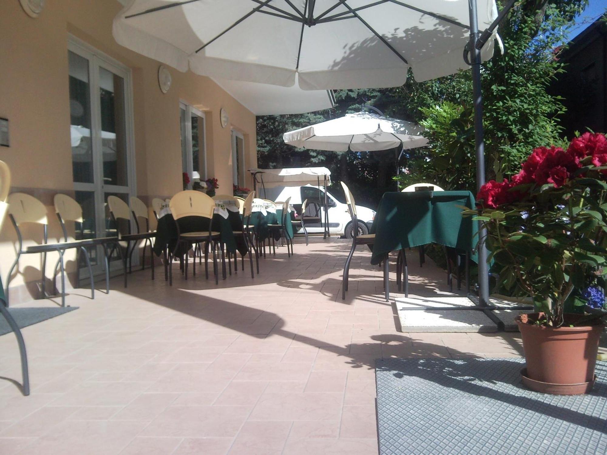 Hotel Trinidad Rimini Kültér fotó