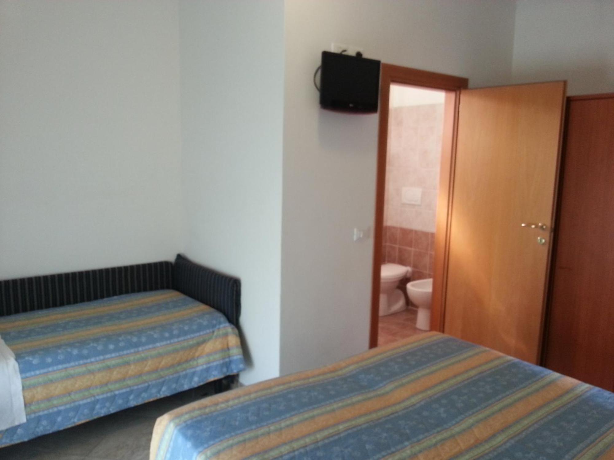 Hotel Trinidad Rimini Szoba fotó